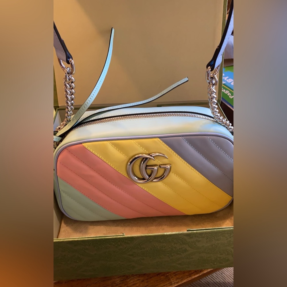 Gucci Marmont Gg Camera Color-block Quilted Multicolor Leather Shoulder bag - Picture 2 of 2